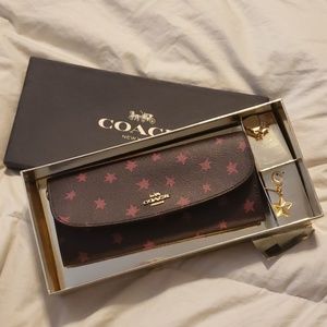 Coach NWT & Box Star Wallet w/ Gold Charms Gift